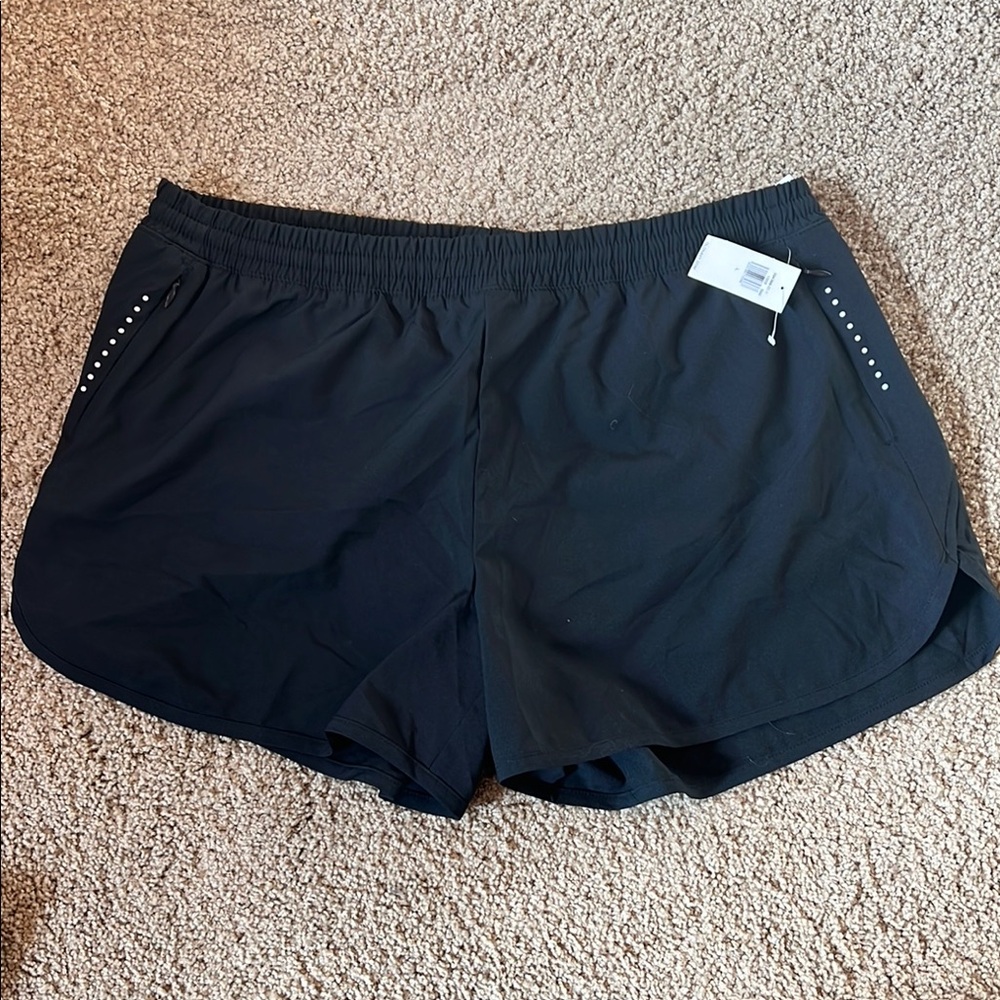 Athletic shorts